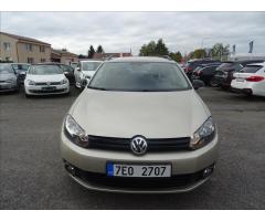 Volkswagen Golf 1,6 TDi Match,Webasto,auto klima - 2