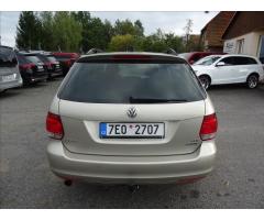 Volkswagen Golf 1,6 TDi Match,Webasto,auto klima - 7