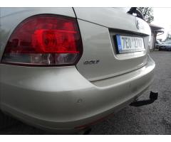 Volkswagen Golf 1,6 TDi Match,Webasto,auto klima - 10