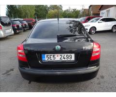 Škoda Octavia 1,6 MPi 75kW klima - 6