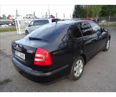 Škoda Octavia 1,6 MPi 75kW klima - 7