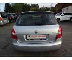 Škoda Fabia 1,2 TSi serviska, klima - 8