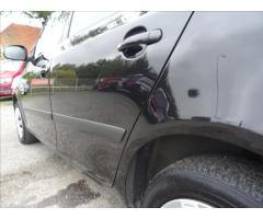 Škoda Fabia 1,6 TDi 66kW 1.majitel,serviska - 14