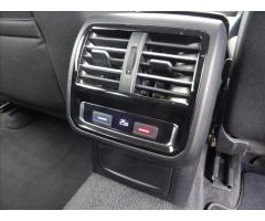 Volkswagen Passat 2,0 TDi DSG 110kW Comfortline,NAVI - 21