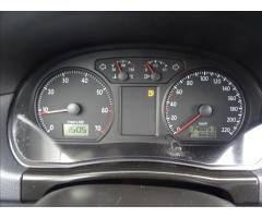 Volkswagen Polo 1,4 i 59kW,2 x kola,serviska,klima - 27