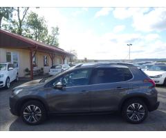 Peugeot 2008 1,2 PureTech 96kW 1.majitel - 6