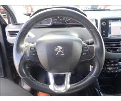 Peugeot 2008 1,2 PureTech 96kW 1.majitel - 31