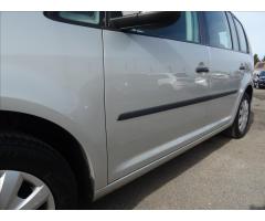 Volkswagen Touran 1,4 TSi 7.míst,1.majitel,2xkola - 12