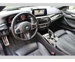 BMW Řada 5 M550d xDrive Touring - 4