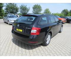 Škoda Octavia 1,6 TDI Ambition ČR Výhřev - 8