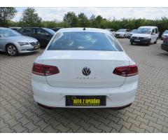 Volkswagen Passat 1,5 TSI EVO BMT Business ČR - 6