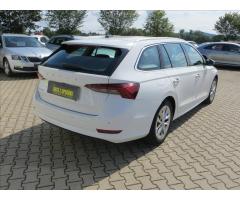 Škoda Octavia 1,5 TSI 110kW Style Combi ACC - 8