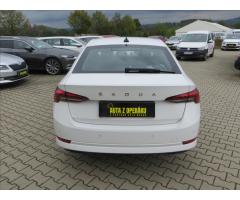 Škoda Octavia 2,0 TDI 85kW Ambition DSG - 6