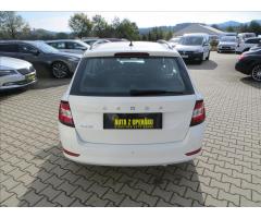 Škoda Fabia 1,0 TSI Ambition Tour, Kamera - 6