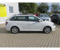 Škoda Fabia 1,0 TSI Ambition Tour, Kamera - 10