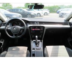 Volkswagen Passat 2,0 TSI 200kW 4MOT DSG R-line - 25