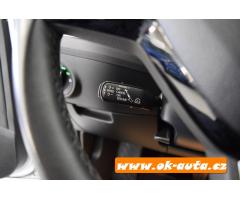 Škoda Superb 2.0 TDI STYLE 4X4 ACC 11/2018 - 37
