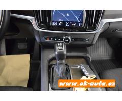 Volvo V90 2.0 D4 CROSS COUNTRY AWD 2019 - 34