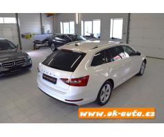 Škoda Superb 2.0 TDI STYLE DSG 11/2020 - 8