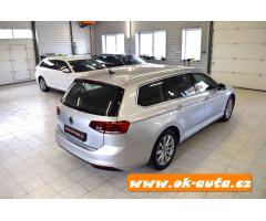 Volkswagen Passat 2.0 TDI COMFORT DSG 70 000 KM - 8