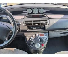 Citroën C8 2,0   HDi 1MAJ*Senzory*2xKOLA - 17