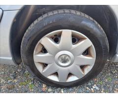 Citroën C8 2,0   HDi 1MAJ*Senzory*2xKOLA - 31