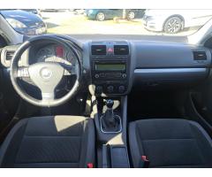 Volkswagen Golf 2,0   TDi 1MAJ*Tažné*Rozvody - 10