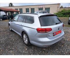 Volkswagen Passat 2,0   TDi 110kW DSG Comfortline - 7