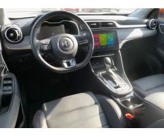 ŠKODA SUPERB COMBI 2.0TDI 140 LAURIN&K 4X4 DSG 7ST