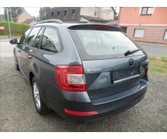 Škoda Octavia 1,6 TDI  Ambition Combi - 6