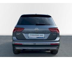 Volkswagen Tiguan 4Motion Highline DSG - 9