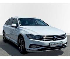 Volkswagen Passat Variant Elegance DSG - 6