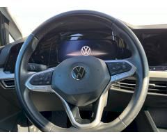 Volkswagen Golf Life - 16