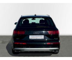 Audi Q7 quattro tiptronic - 9