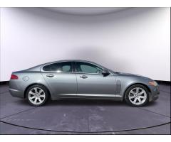 Jaguar XF 2,7 d V6 Luxury - 5