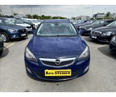Opel Astra 2,0 CDTi 118 kW Enjoy Sports Tourer Auto - 1