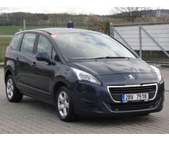 Peugeot 5008 1.6 HDI, NAVI 7míst PO SERVISE - 13