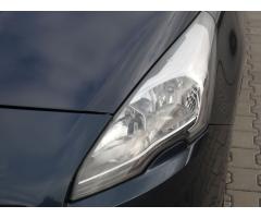 Peugeot 5008 1.6 HDI, NAVI 7míst PO SERVISE - 16