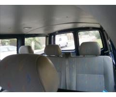 Volkswagen Transporter 2,5 TDI  T5 KLIMA - 8