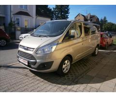 Ford Tourneo Custom 2,2 TDCi 114kW TITANIUM - 3