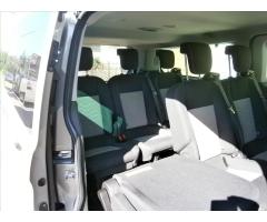 Ford Tourneo Custom 2,2 TDCi 114kW TITANIUM - 10