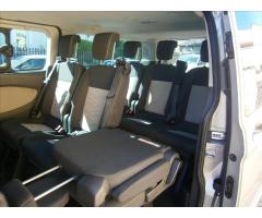 Ford Tourneo Custom 2,2 TDCi 114kW TITANIUM - 12