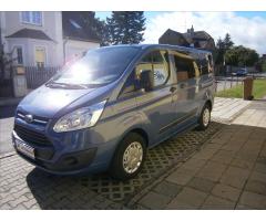 Ford Tourneo Custom 2,2 TDCi  TITANIUM - 3