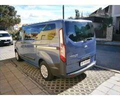 Ford Tourneo Custom 2,2 TDCi  TITANIUM - 4