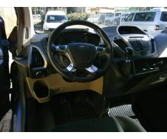 Ford Tourneo Custom 2,2 TDCi  TITANIUM - 15