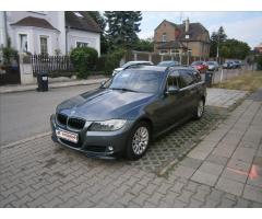 BMW Řada 3 3,0 325i Touring - 6