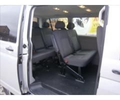 Volkswagen Caravelle 2,0 TDI KLIMA 9 MÍST - 8