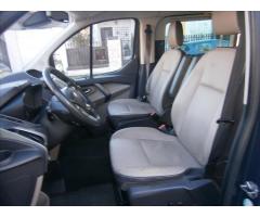 Ford Tourneo Custom 2,2 TDCI 92kW TITANIUM - 9