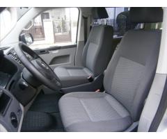 Volkswagen Caravelle 2,0 TDI KLIMA 9 MÍST - 13