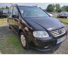 Volkswagen Touran 1.6 Conceptline - 7